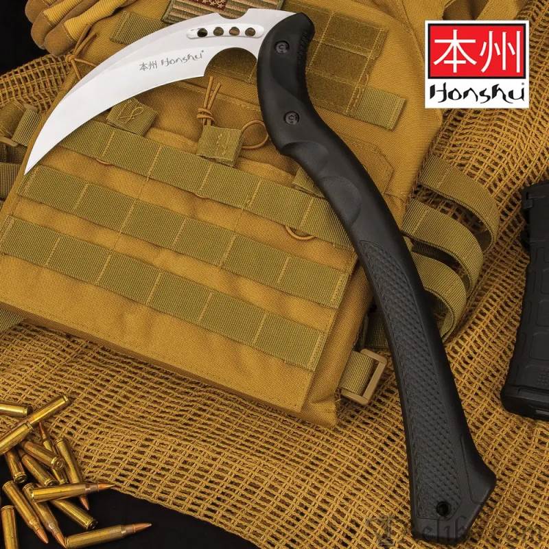 Unveiling the History and Origins of the Kama in Ninjutsu and Japanese Martial Arts